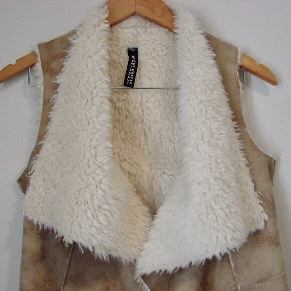 Faux Fur Vest Sherpa Tan Cream Open Front Design Lab Lord & Taylor Size XS - Picture 3 of 12